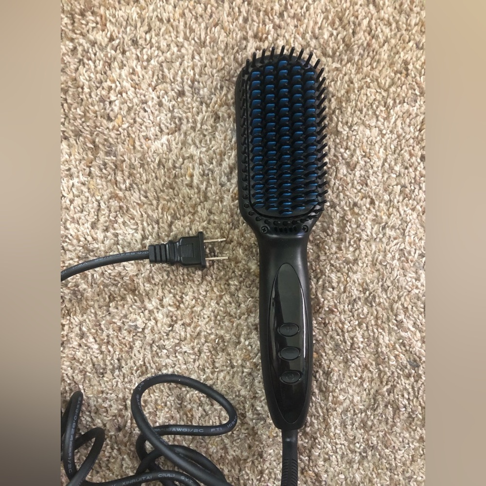 Jurgen K Straightener Brush